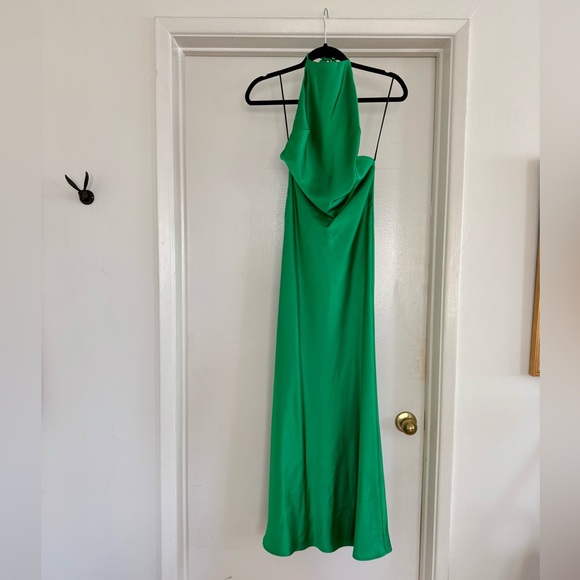 Delfi Collective Kendall Green Halter Dress